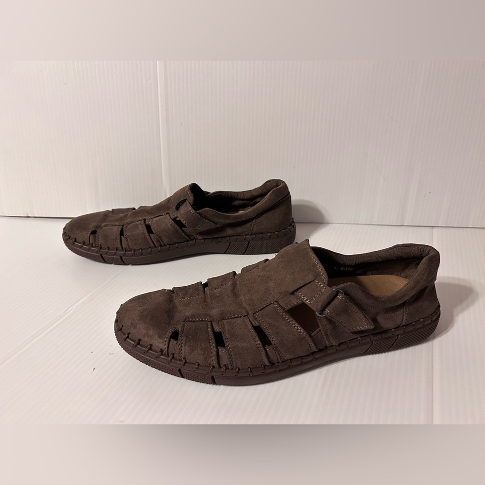 Robert Wayne Xander RWF1144M fisherman brown shoe sport sandal men size 9.5